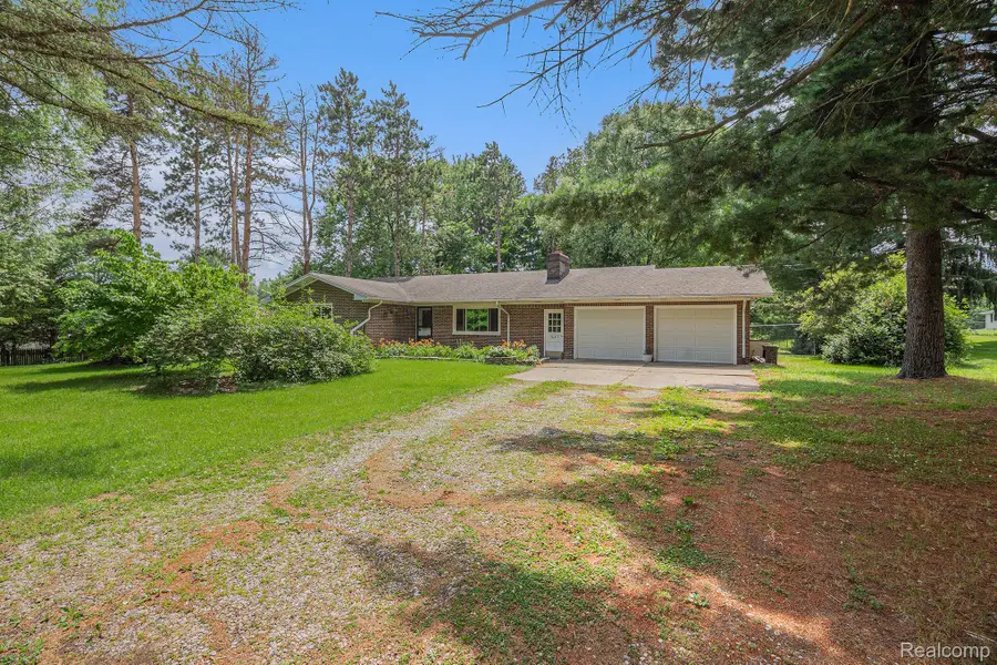 7047 Birchwood Drive, Genesee, MI 48458 - Image #3