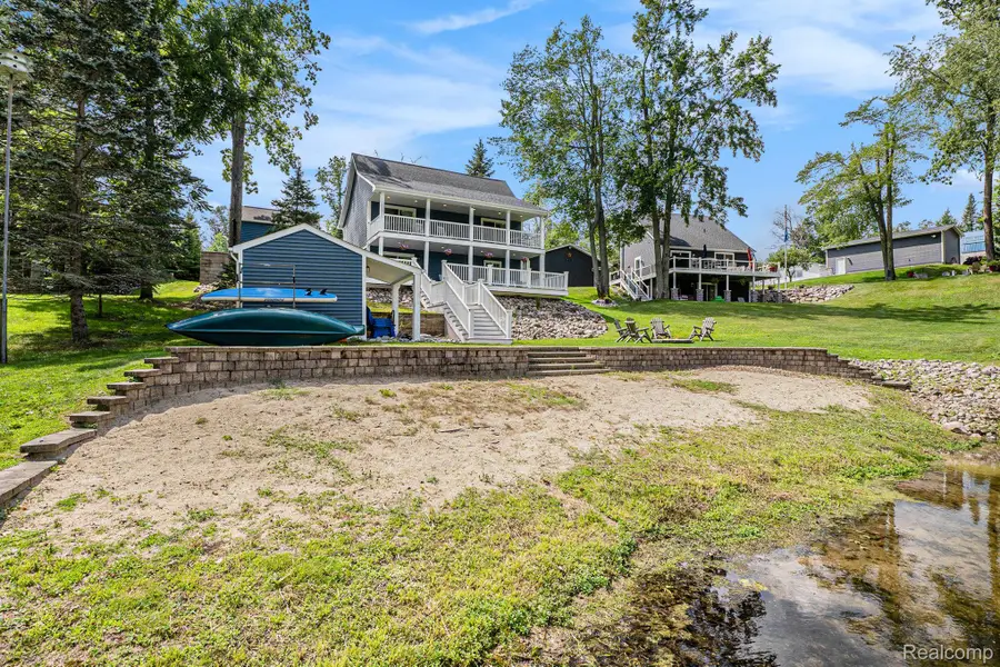 2011 S Ogemaw Trail, Mills Township, MI 48661 - Image #2