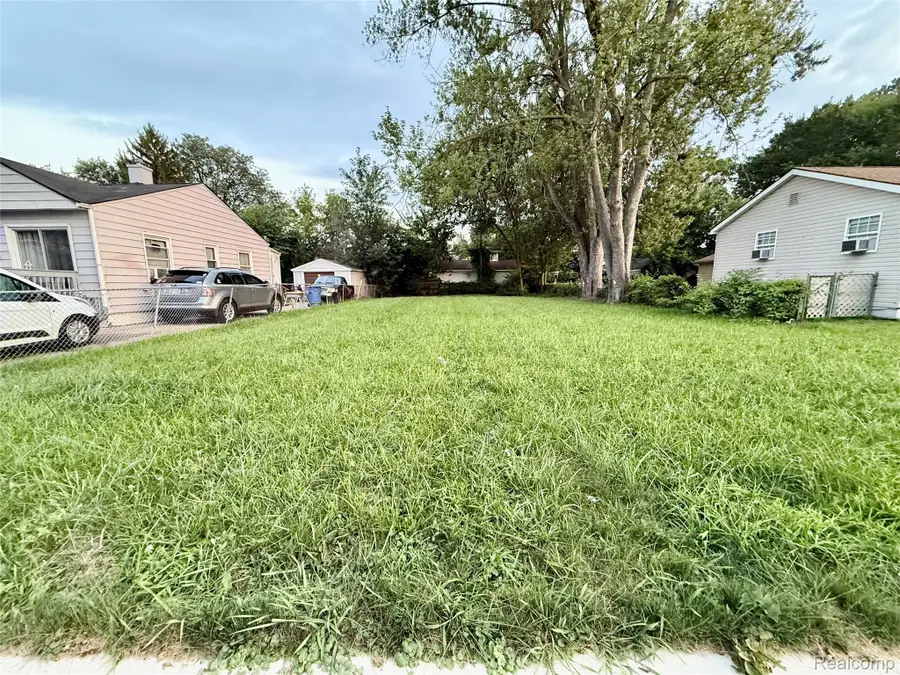 11060 Republic Avenue, Warren, MI 48089 - Image #3