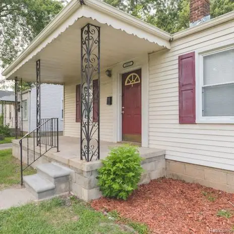 18557 Kenosha Street, Harper Woods, MI 48225 - #3