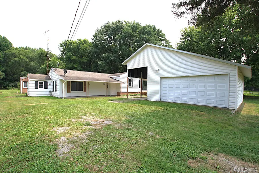 5964 Kader Drive, Flint, MI 48506 - Image #3