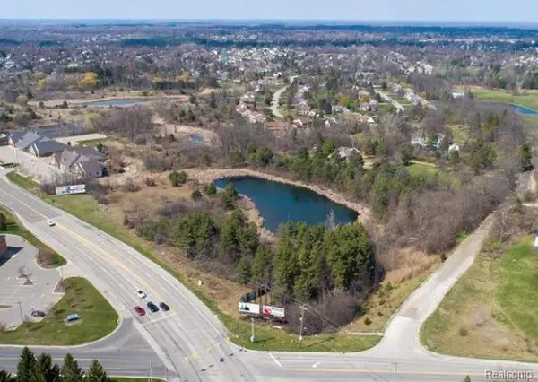 Vac S Saginaw Street, GrandBlanc, MI 48439