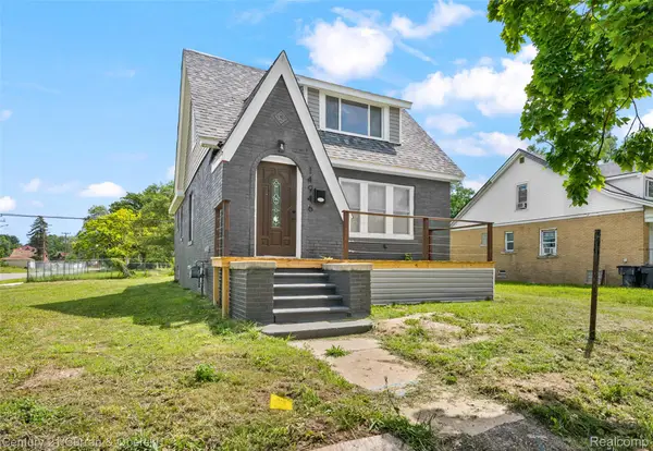 14946 Pinehurst Street, Detroit, MI 48238