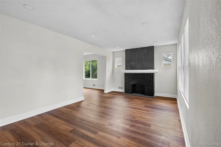 14946 Pinehurst Street, Detroit, MI 48238 - Image #2