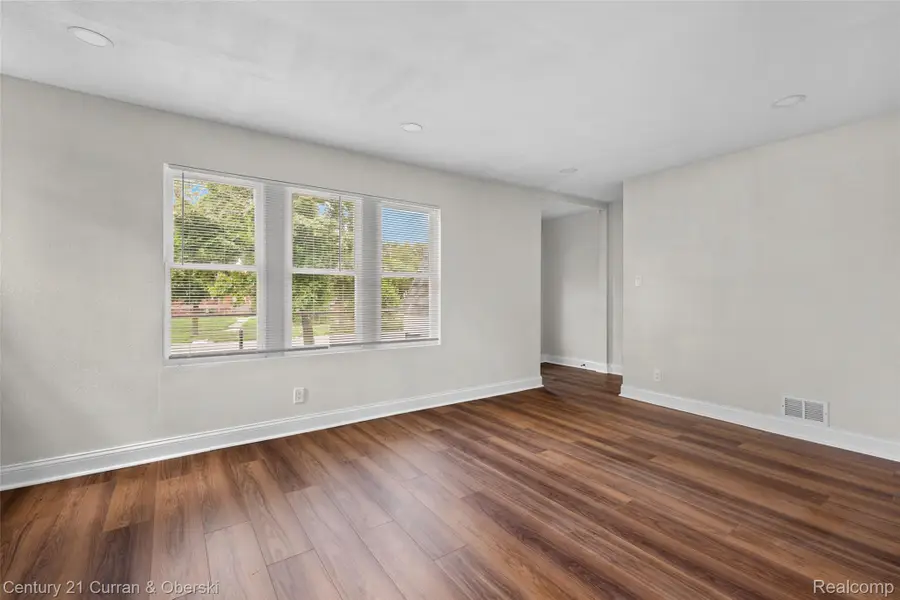 14946 Pinehurst Street, Detroit, MI 48238 - Image #3