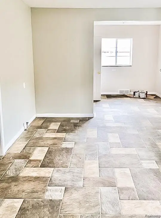 9265 Bedford Street, Detroit, MI 48224 - Image #3