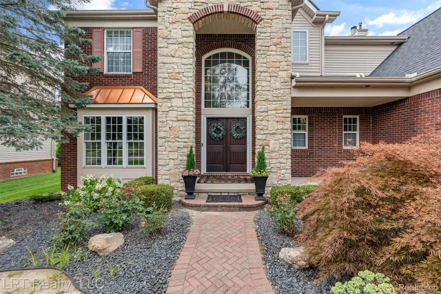 1215 Hackney Court, South Lyon, MI 48178 - Image #2