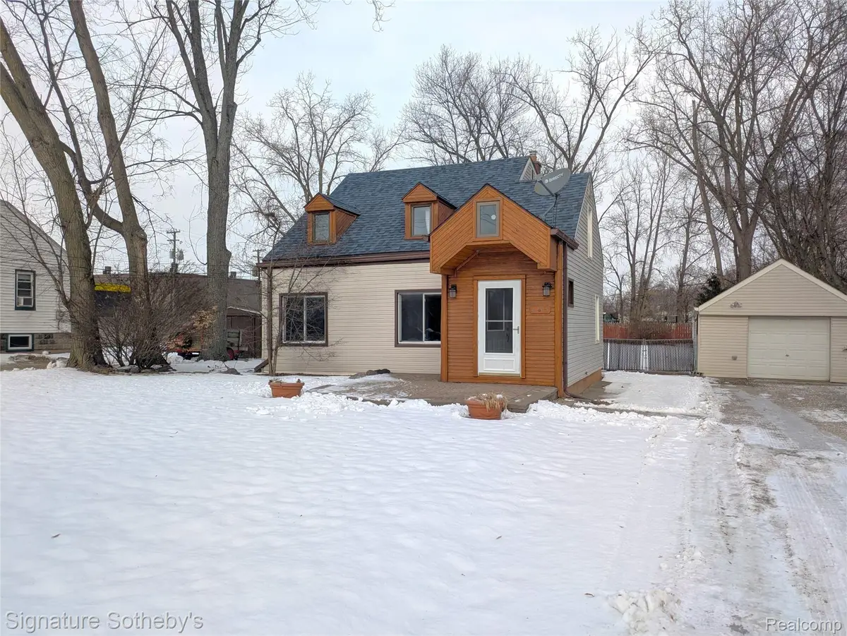 4205 Kendall Road, Warren, MI 48091 - Image #1