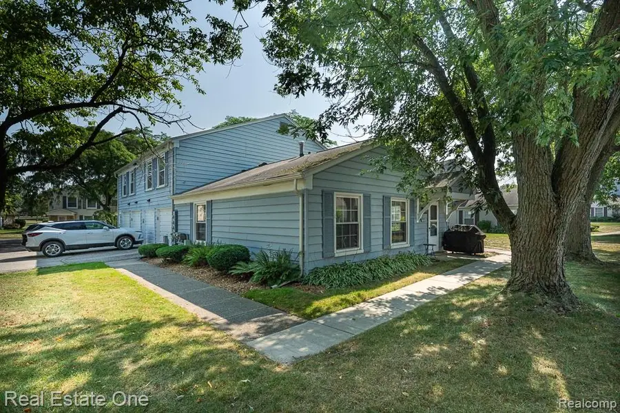 2652 Wildwood Court, Orion, MI 48360 - #2