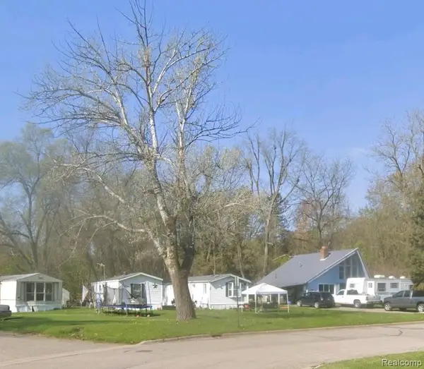 926 Hill St Lot 18, Portland, MI 48875