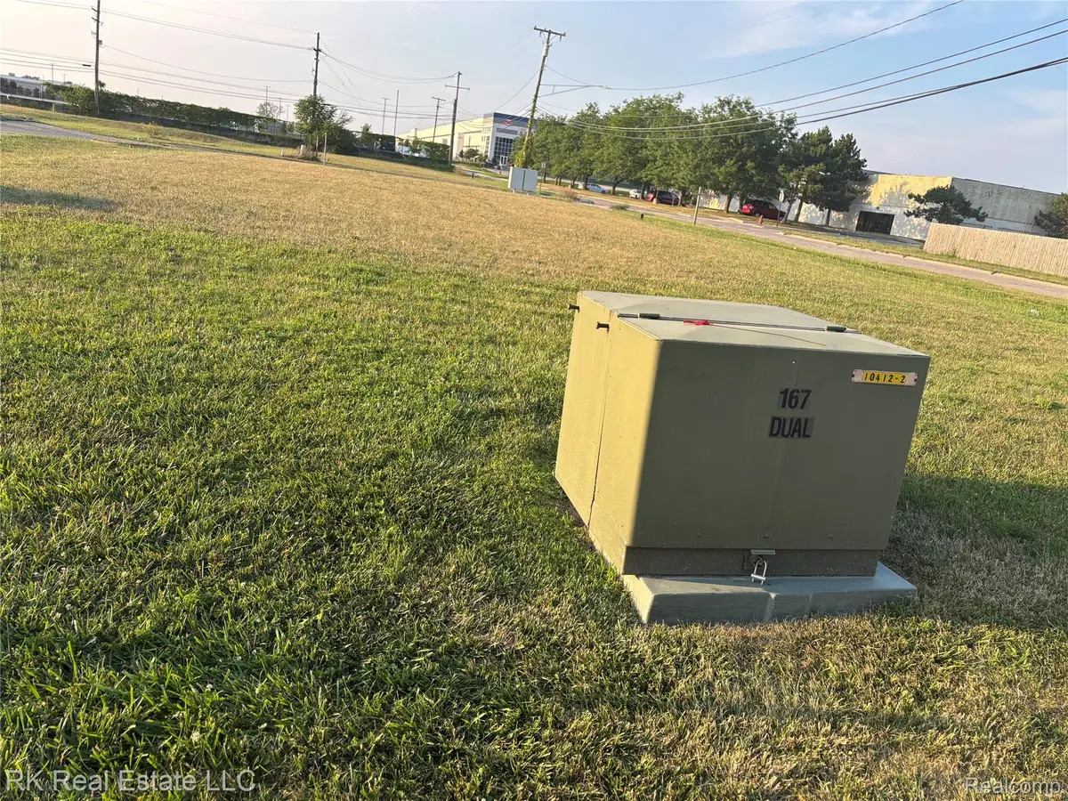 24095 Vance Ave, Hazel Park, MI 48030 - Image #1