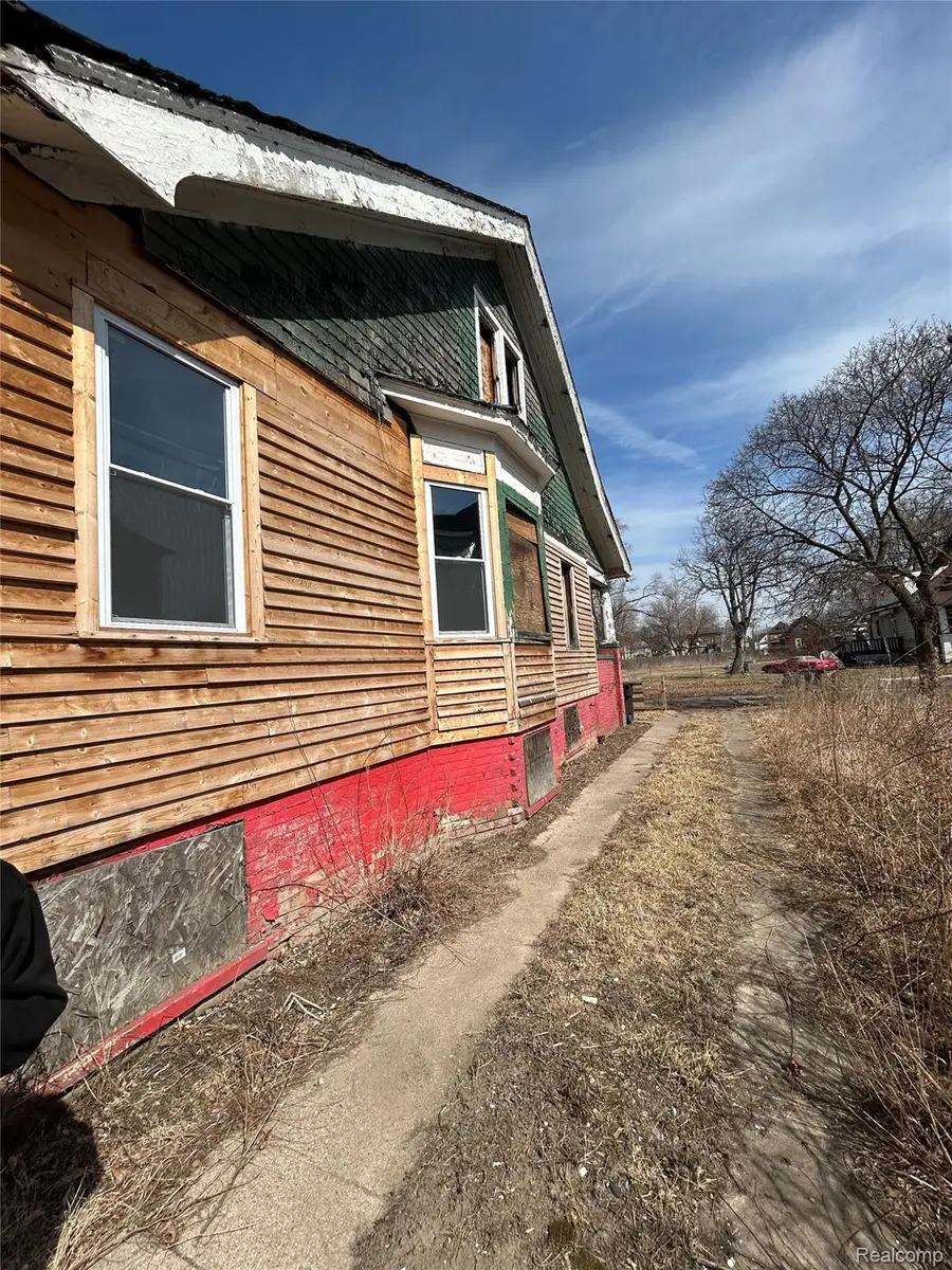 6171 Stanton Street, Detroit, MI 48208 - Image #2
