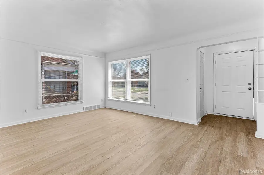 11493 Somerset Avenue, Detroit, MI 48224 - Image #3