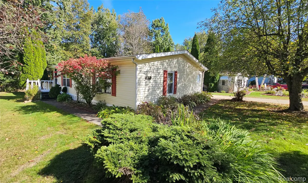 655 Park View, Clio, MI 48420 - Image #1