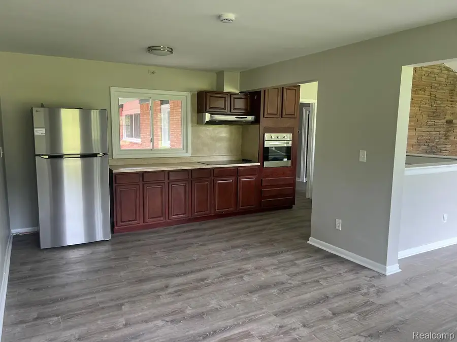 12000 Inkster Road, Romulus, MI 48174 - Image #2