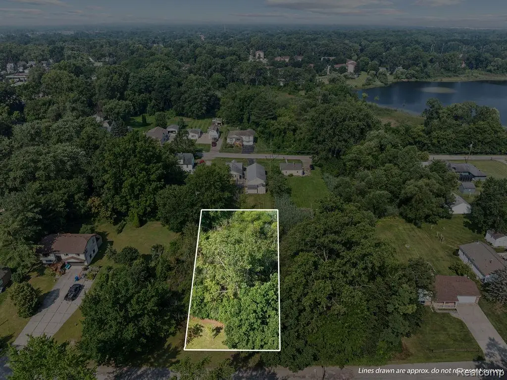 0 N Winding, Waterford, MI 48328 - Image #1