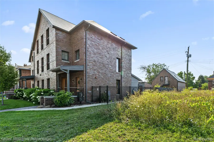 284 Eliot Street Street #4, Detroit, MI 48201 - Image #3
