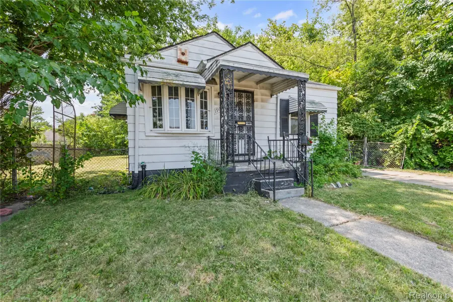 19623 Goddard Street, Detroit, MI 48234 - Image #2