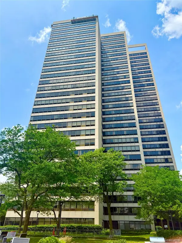 1001 W Jefferson Avenue #8G, Detroit, MI 48226