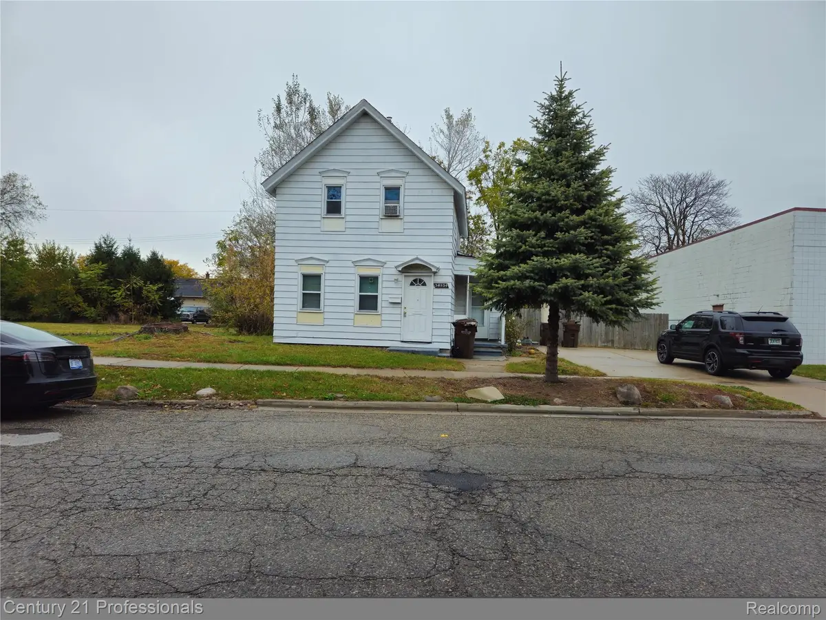 34934 Brush Street, Wayne, MI 48184 - Image #1