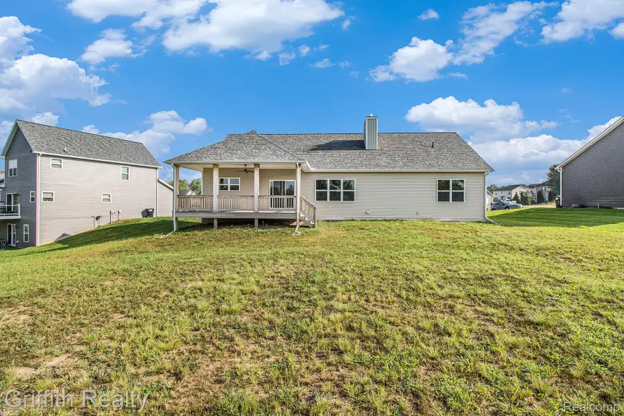 2763 Clivedon Road, Howell, MI 48843 - Image #2