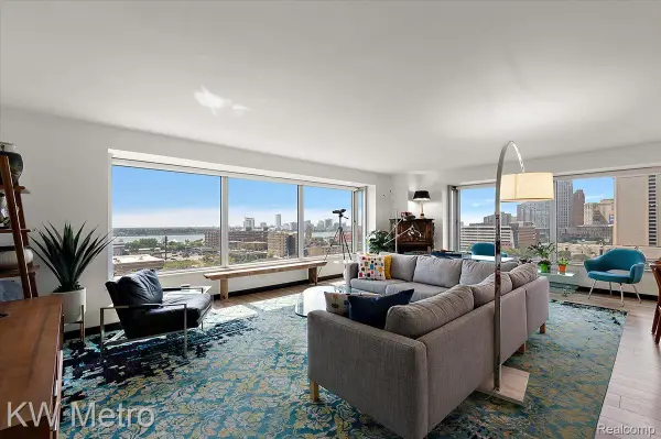 1300 E Lafayette Street #1001, Detroit, MI 48207