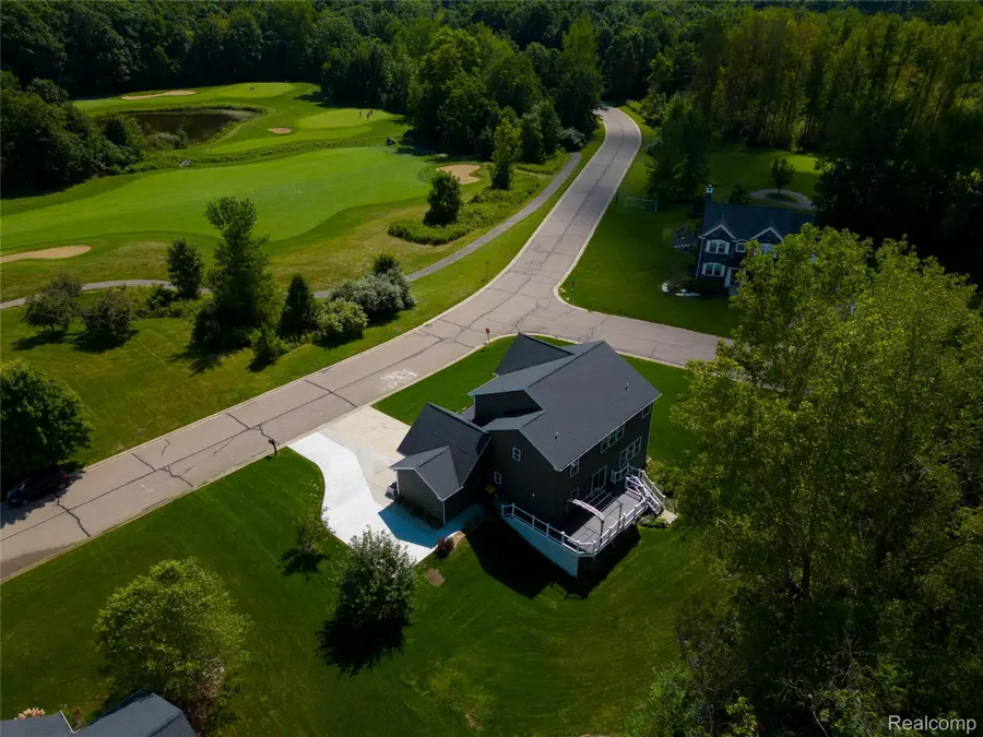 9438 Dornoch Trail, Brighton, MI 48114 - Image #3