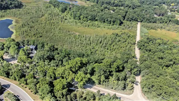 PAR C Bauer Rd Road, Brighton, MI 48116