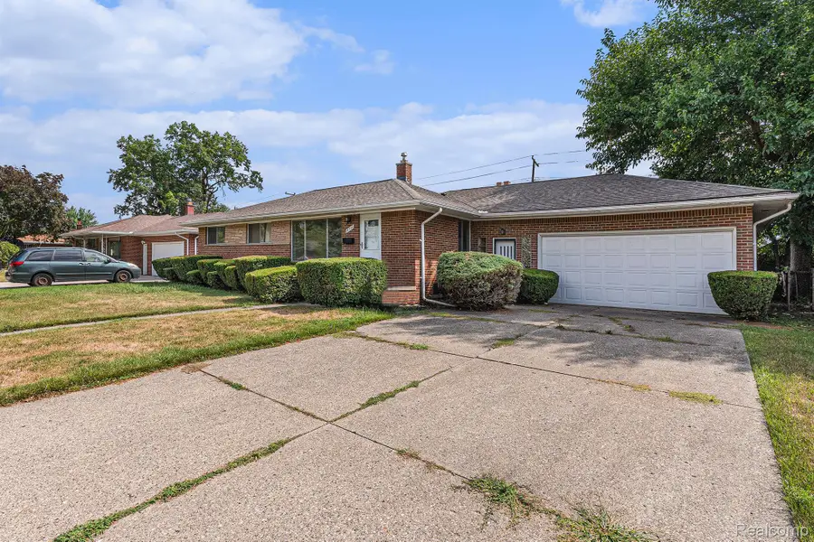 24756 Hill Avenue, Warren, MI 48091 - Image #2
