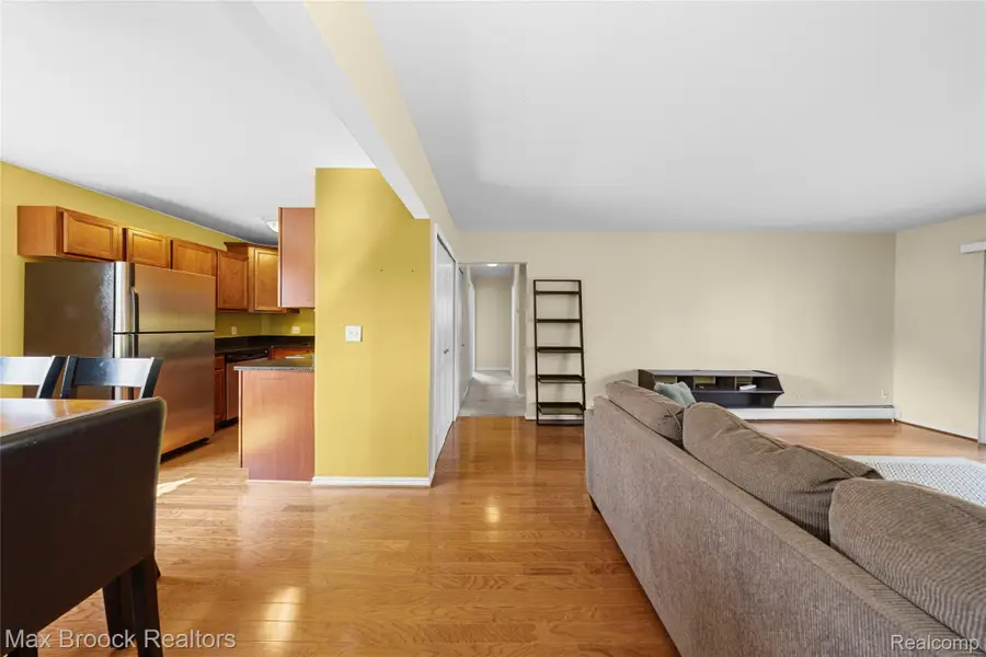 2440 Parmenter Boulevard #112, Royal Oak, MI 48073 - Image #3