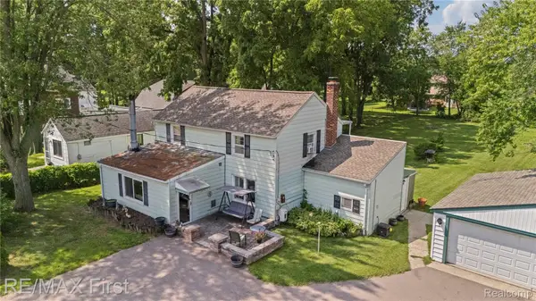 6829 John R Road, Troy, MI 48085