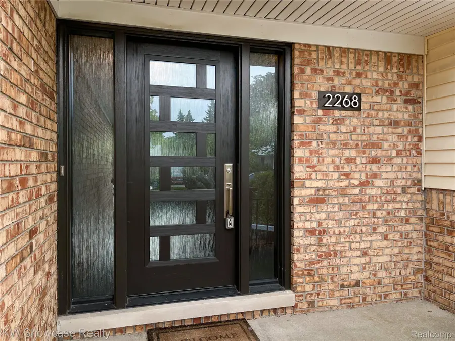 2268 Academy Drive, Troy, MI 48083 - Image #2