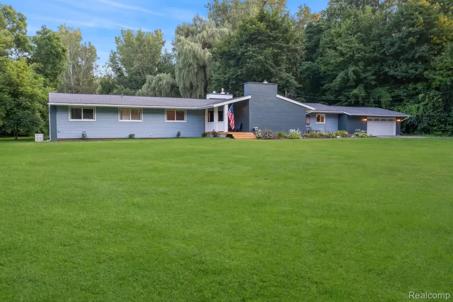 12452 Canada Road, Birch Run Township, MI 48415 - Image #3