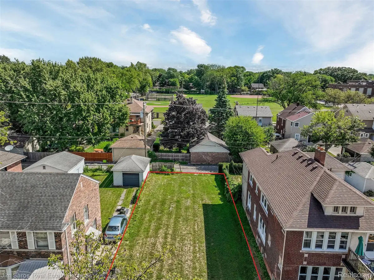1254 Beaconsfield Avenue, Grosse Pointe Park, MI 48230 - Image #1