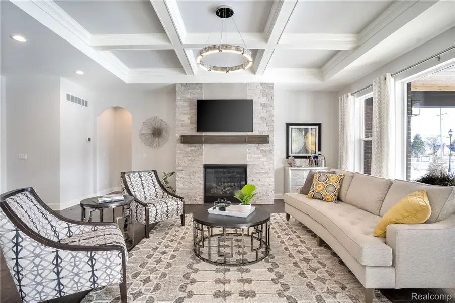 56211 Stone Falcon Drive, Burton, MI 48315 - Image #2