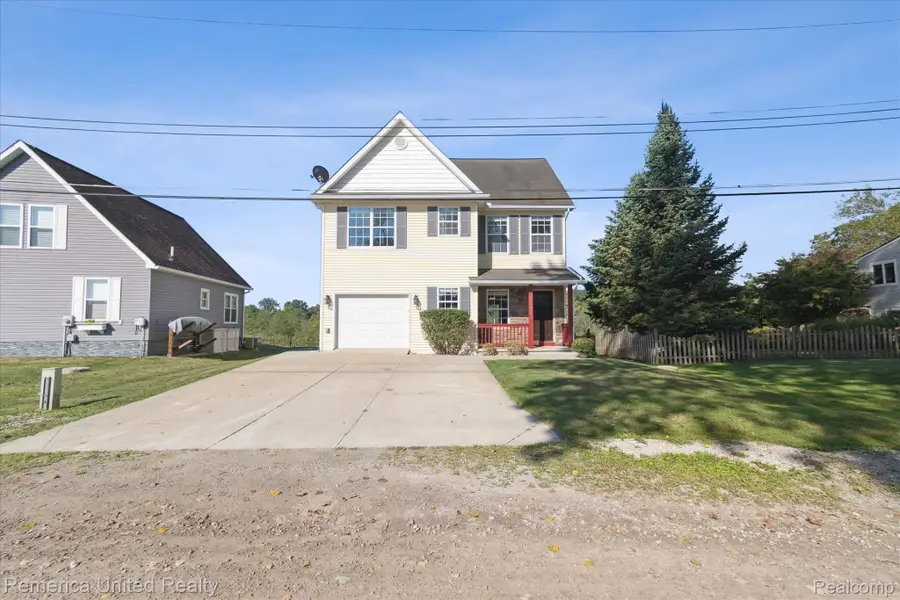 8474 Baudine Road, Pinckney, MI 48169 - Image #3