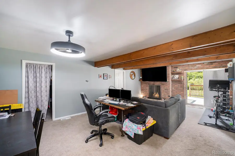 1290 Hunter Road, Brighton, MI 48114 - Image #3