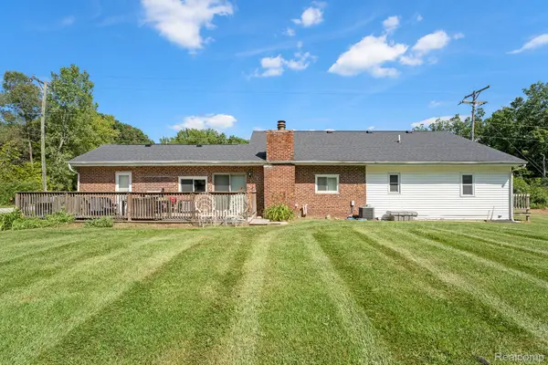 1290/2 Hunter Road, Brighton, MI 48114