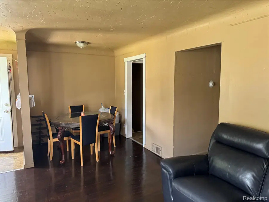 8103 Fielding Street, Detroit, MI 48228 - Image #3