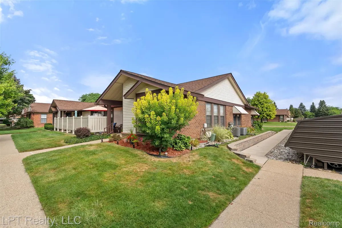 40699 Newport Drive #256, Plymouth, MI 48170 - Image #1