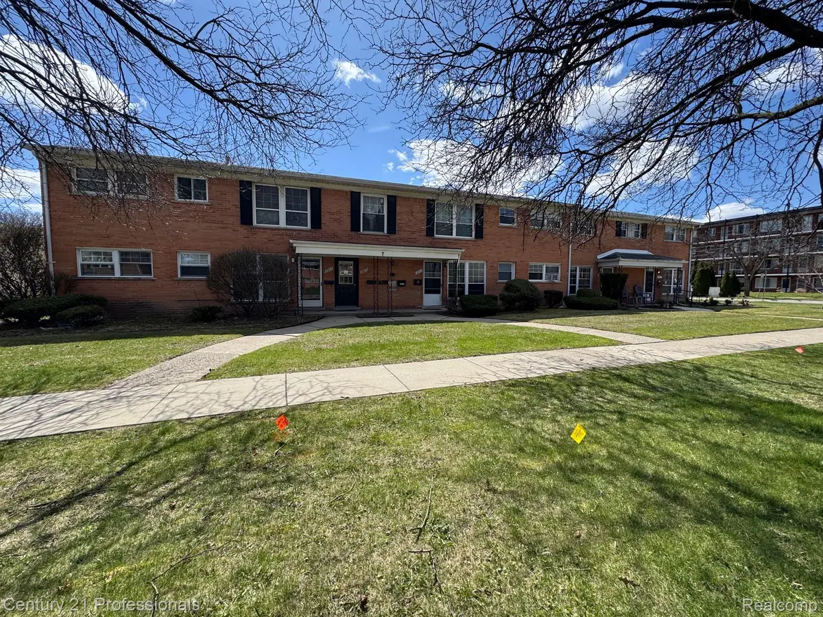 2817 W. 13 Mile Road #1, Royal Oak, MI 48073 - Image #1