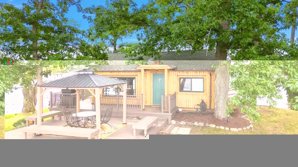 10086 King (this Is An Island) Road, Davisburg, MI 48350 - Image #1