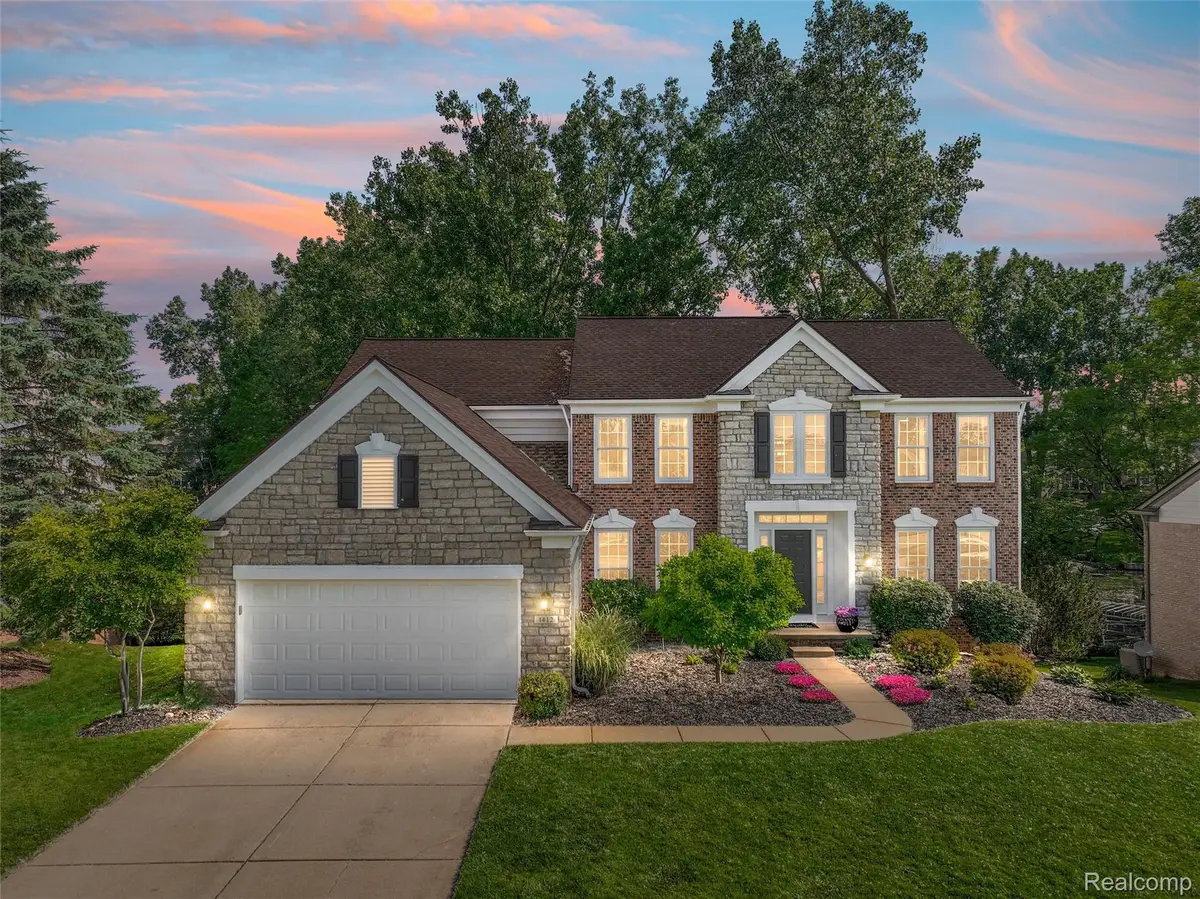1412 Marina Pointe Blvd, Orion, MI 48362 - Image #1