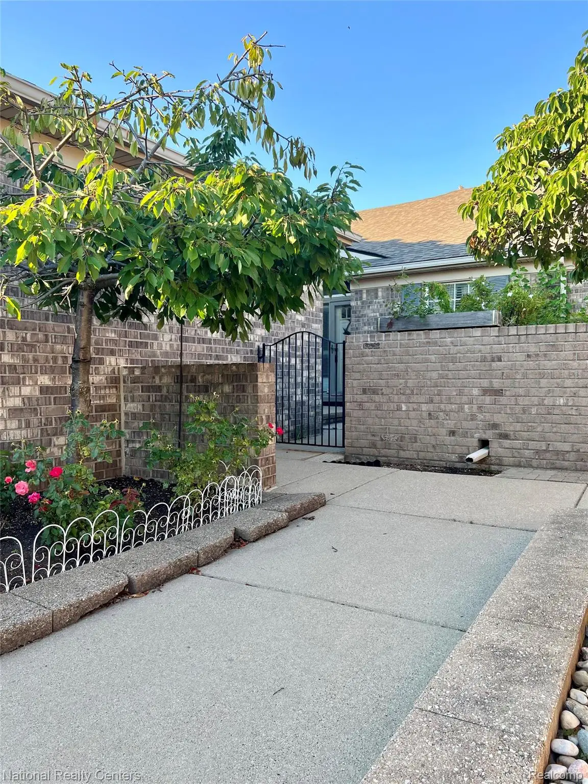 50314 Paradise Court, Macomb, MI 48044 - Image #1