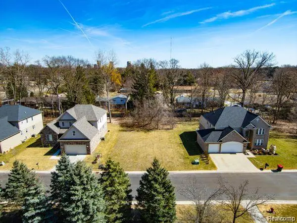 24714 Pembrooke Drive, Southfield, MI 48033 - Image #2