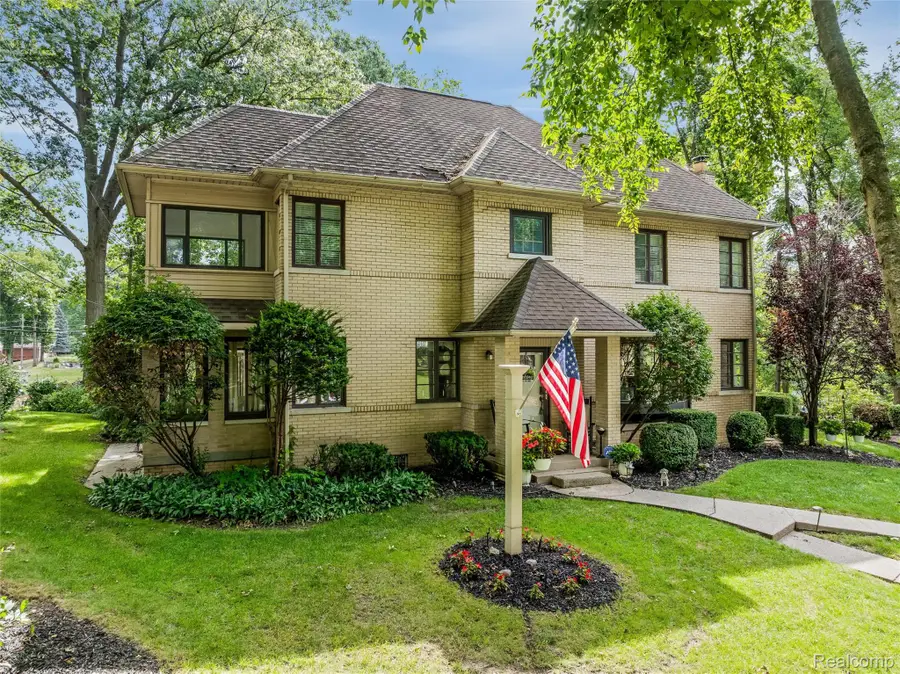 21071 Thorofare Road, Grosse Ile, MI 48138 - Image #3