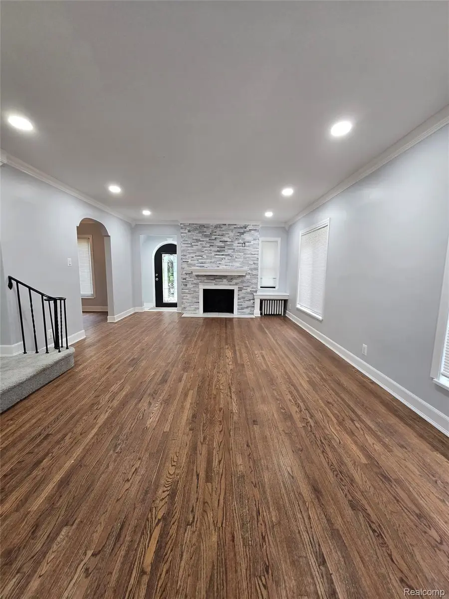 18491 Greenlawn Street, Detroit, MI 48221 - Image #3