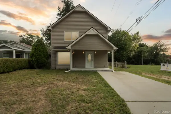 23855 Lillian Street, Brownstown, MI 48183