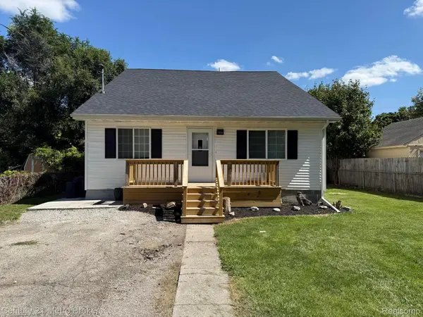 1920 N Clinton Street, Saginaw, MI 48602