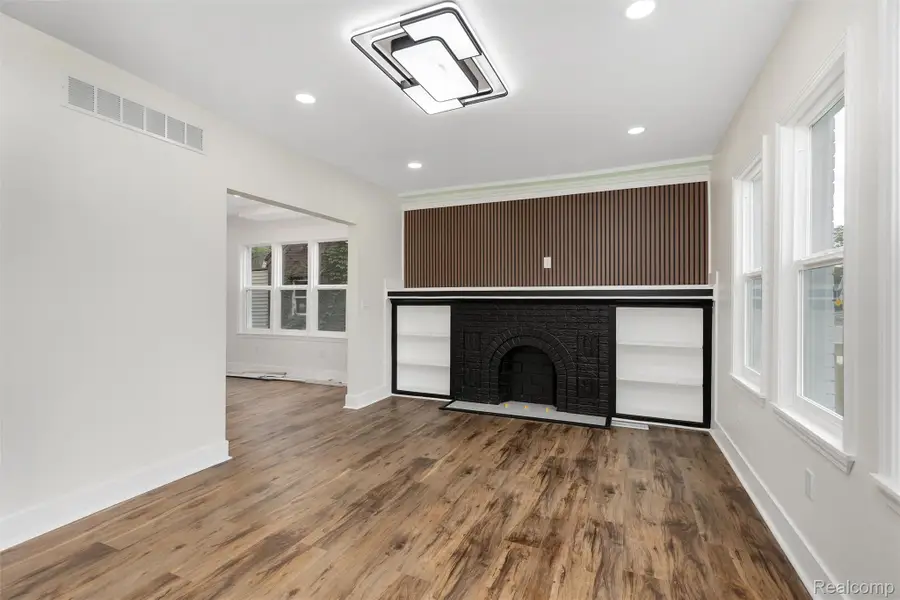 12352 Maiden Street, Detroit, MI 48213 - Image #2